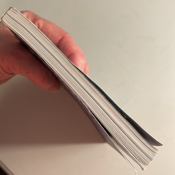 📚2/$6  White Needle #5 & Phantom Sun #6 in the Shadow Squadron Series - Picture 5 of 14